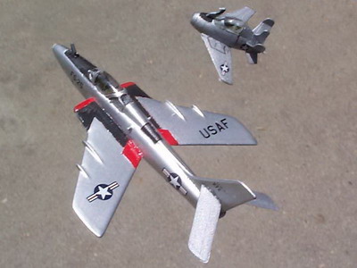 Мини истребитель McDonnell XF-85 Goblin Мини истребитель McDonnell XF-85 Goblin