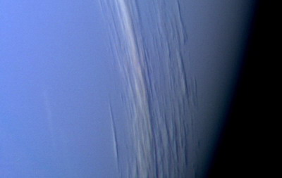 Скорость самого сильного ветра на Сатурне достигает 1800 км/ч