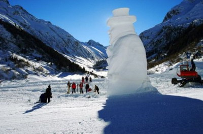 Самый большой снеговик в Европе