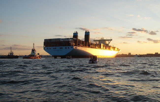 Mærsk Mc-Kinney Møller - самый большой корабль контейнеровоз