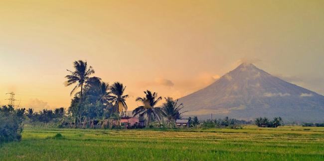 Mayon Volcano3