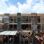 Самый большой Макдональдс в мире (5 фото)